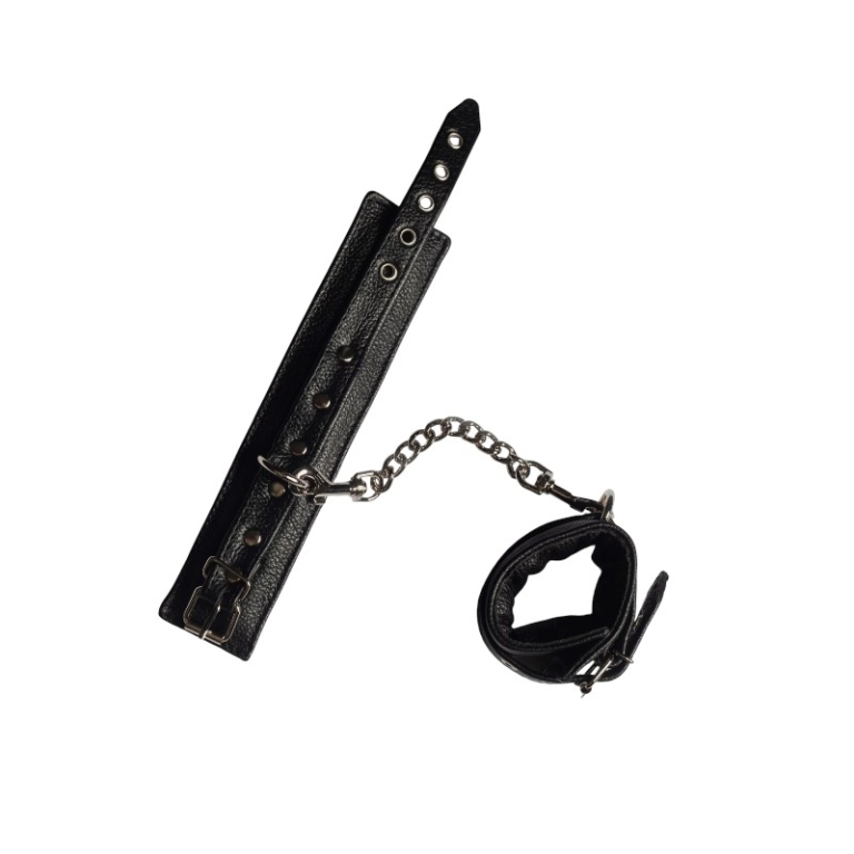 Miękkie, skórzane kajdanki