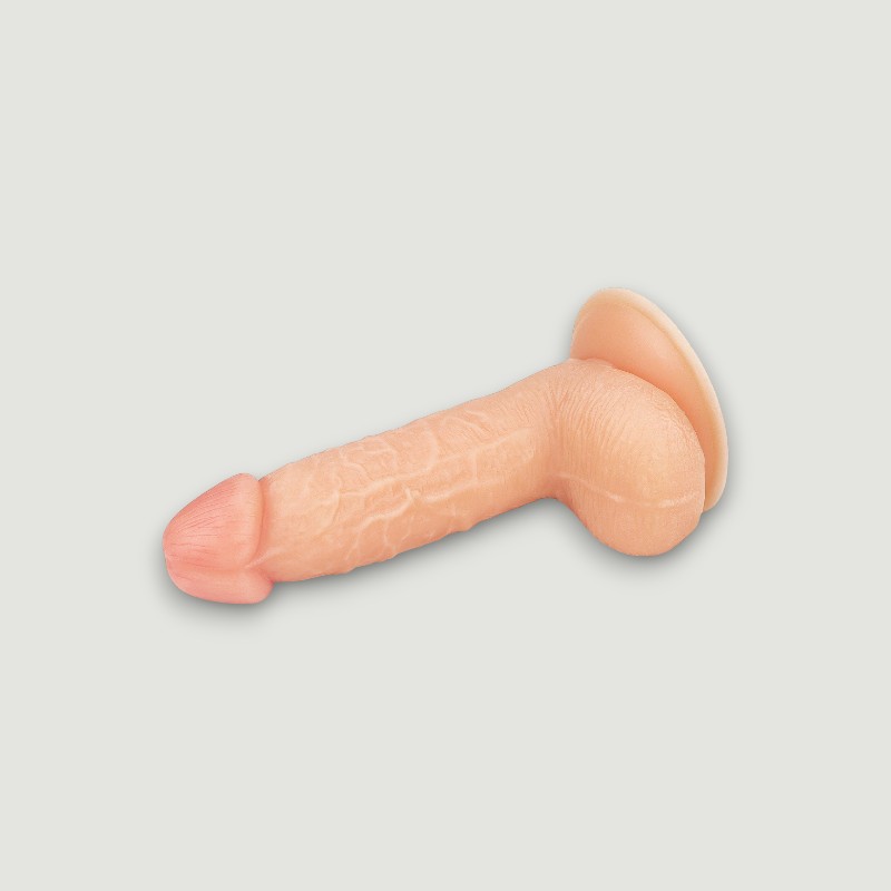 Ultra miękkie realistyczne dildo 18 cm
