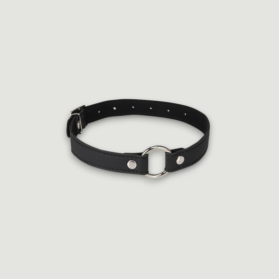 Choker dominacji z pierścieniem