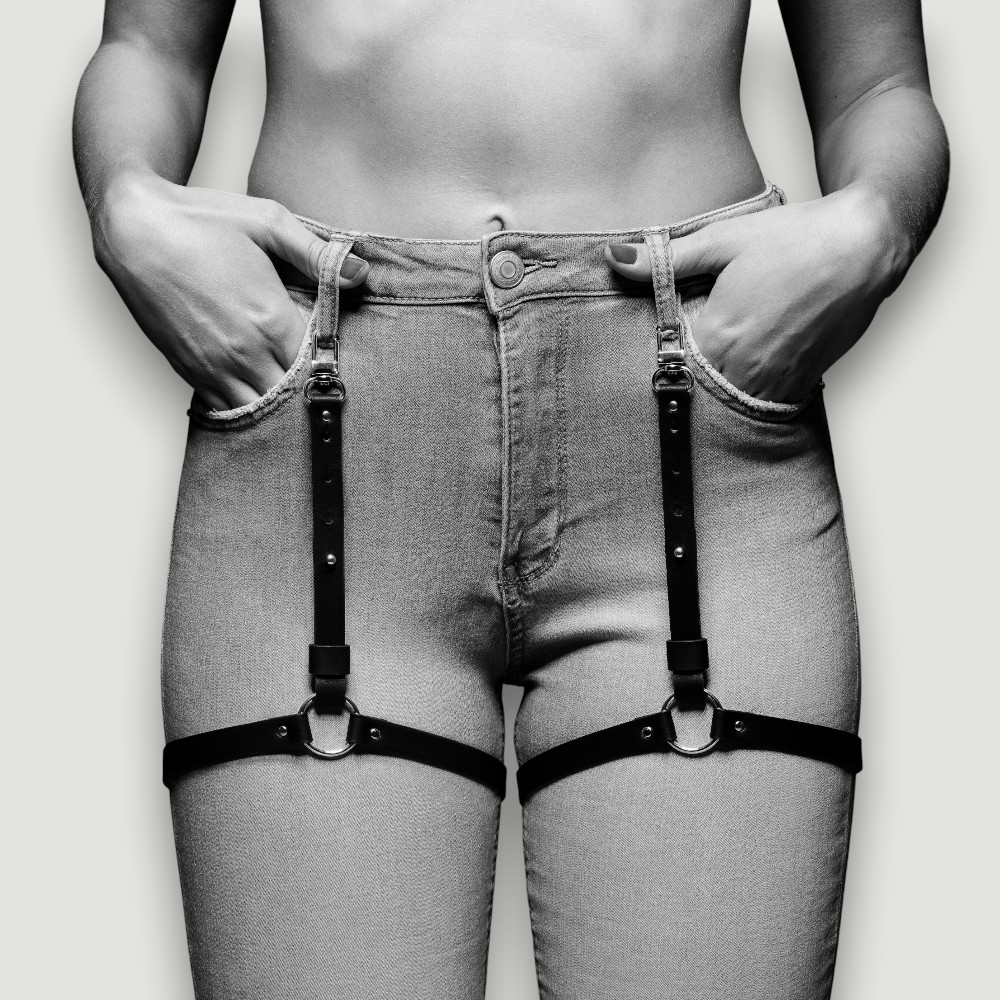 Brązowe podwiązki z regulacją